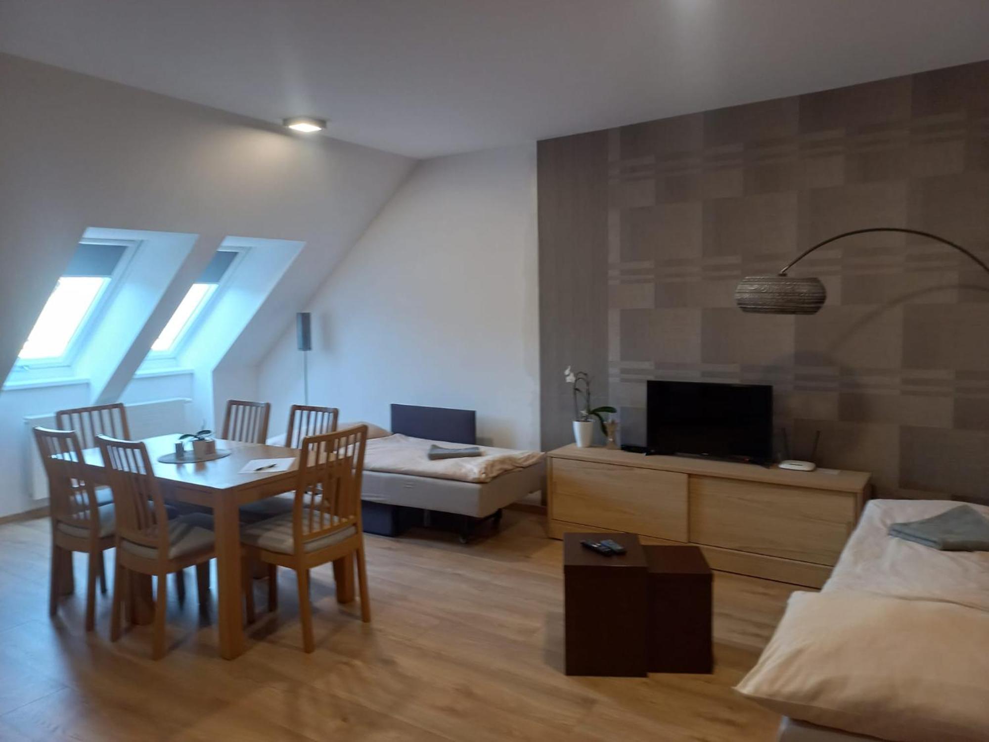 Apartman T5 Vrchlabi Apartment Luaran gambar